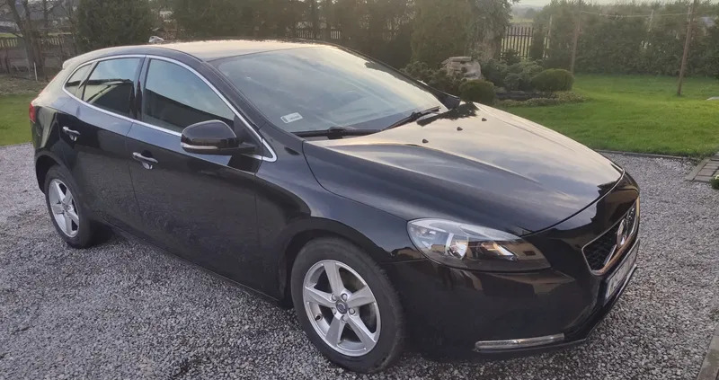 volvo Volvo V40 cena 46000 przebieg: 74788, rok produkcji 2016 z Bierutów